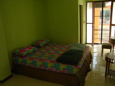 בנגקוק Kaset Guesthouse מראה חיצוני תמונה